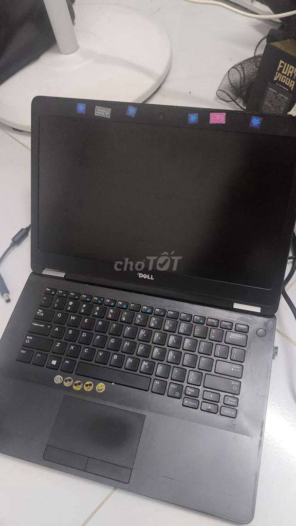 Dell Laptop Hơi trầy. Mua bán Laptop tại Quận 6 Tp Hồ Chí Minh được đăng bởi Minh Nguyên hình 1
