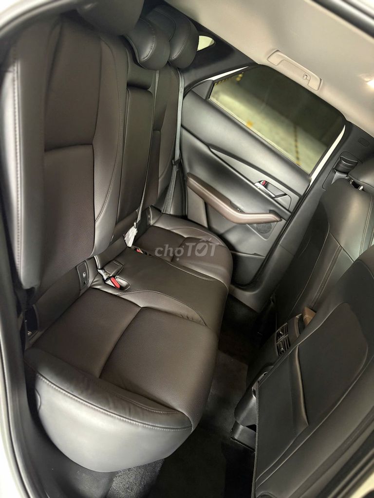 Mazda CX-30 2023 Premium 2.0 AT - 30000 km. Mua bán Ô tô tại Thành phố Thủ Đức Tp Hồ Chí Minh được đăng bởi Ô Tô Siêu Lướt  hình 12