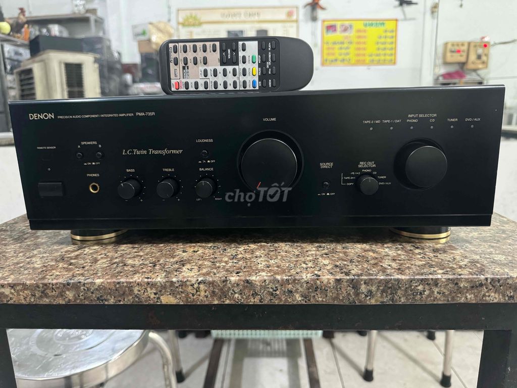 Amply Denon PMA-735 cs-250w chạy 4 sò Sanken 2 vít