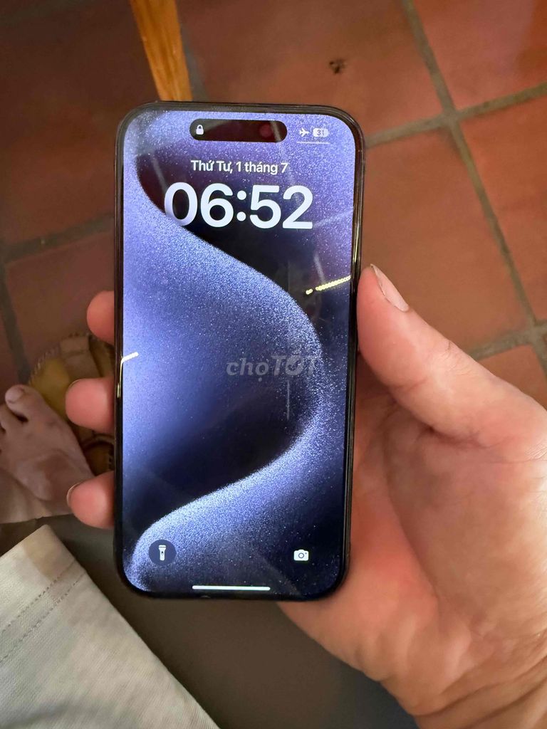 Apple iPhone 15 Pro 128GB Đen Mới. Mua bán Điện thoại tại Quận Liên Chiểu Đà Nẵng được đăng bởi lam lai tu dau hình 1