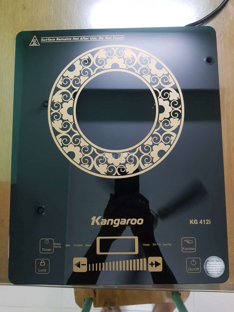 Bếp từ Kangaroo 2000W