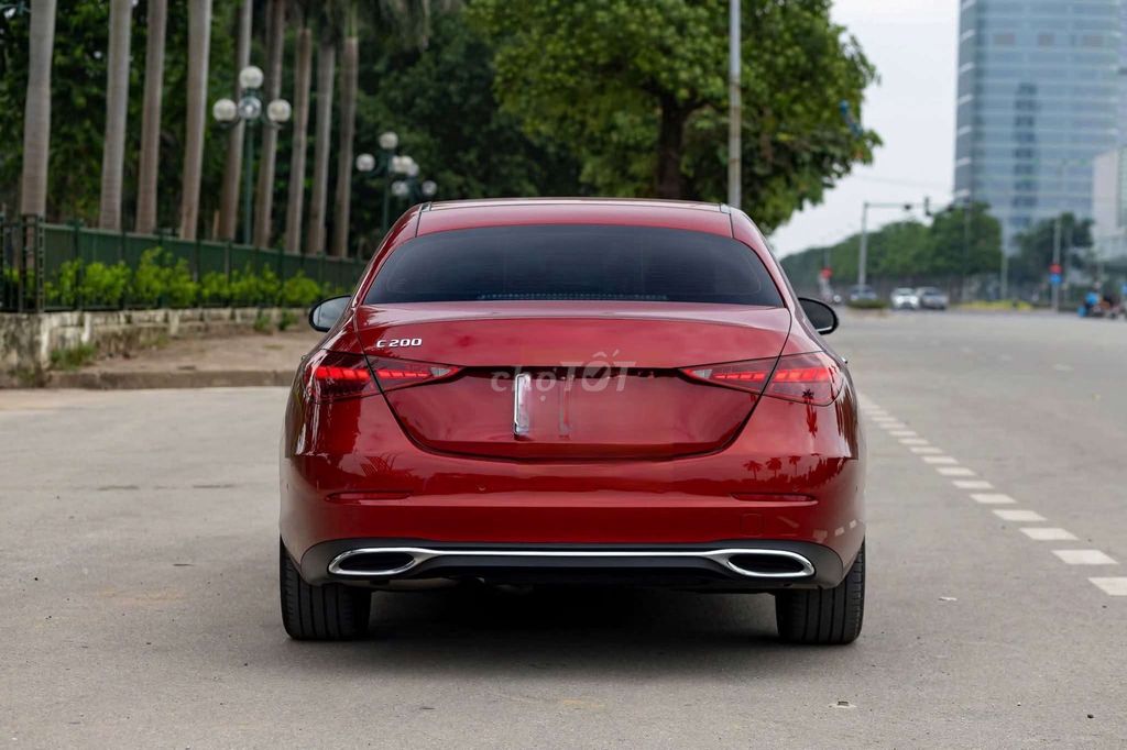 E cần bán mercedes C200 Avantgarde Plus - sx 2023. Mua bán Ô tô tại Quận Hoàng Mai Hà Nội được đăng bởi NGUYỄN TẢO hình 2