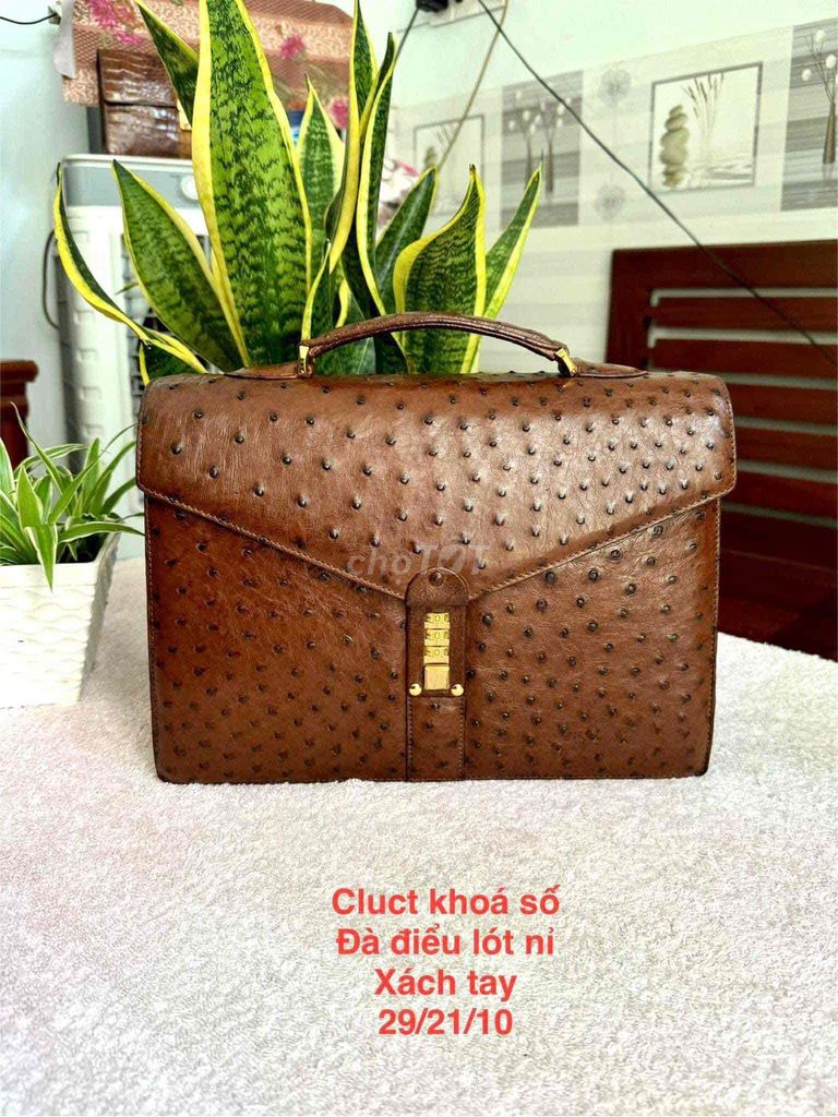 Clutch xách tay full da đà điểu size 29x21x10