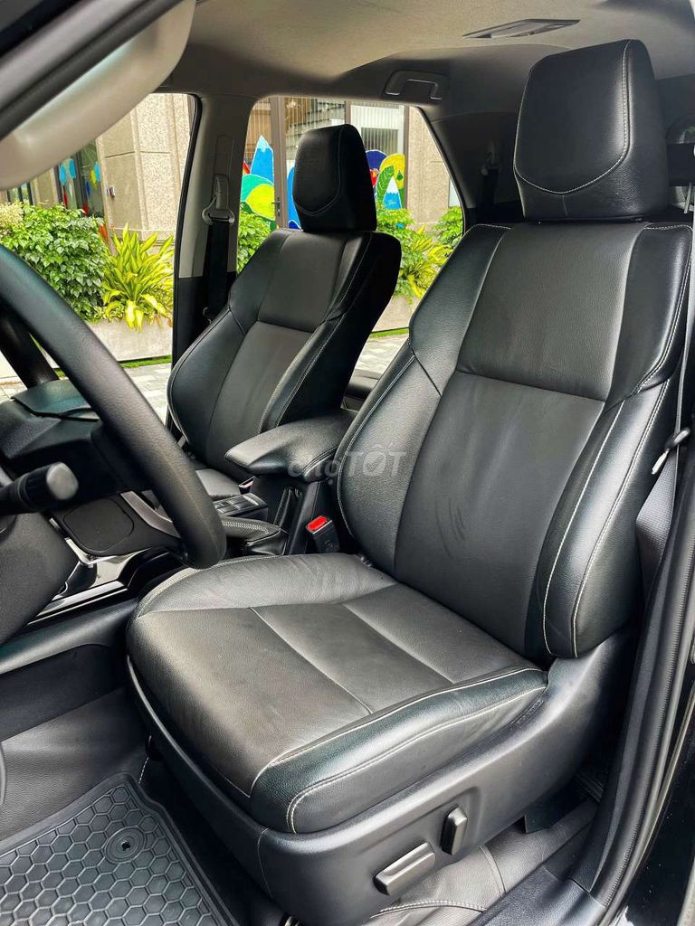 Toyota Fortuner 2.4L 4x2 AT 2024- 27000 km. Mua bán Ô tô tại Quận Long Biên Hà Nội được đăng bởi Trường AN NAM AUTO hình 7