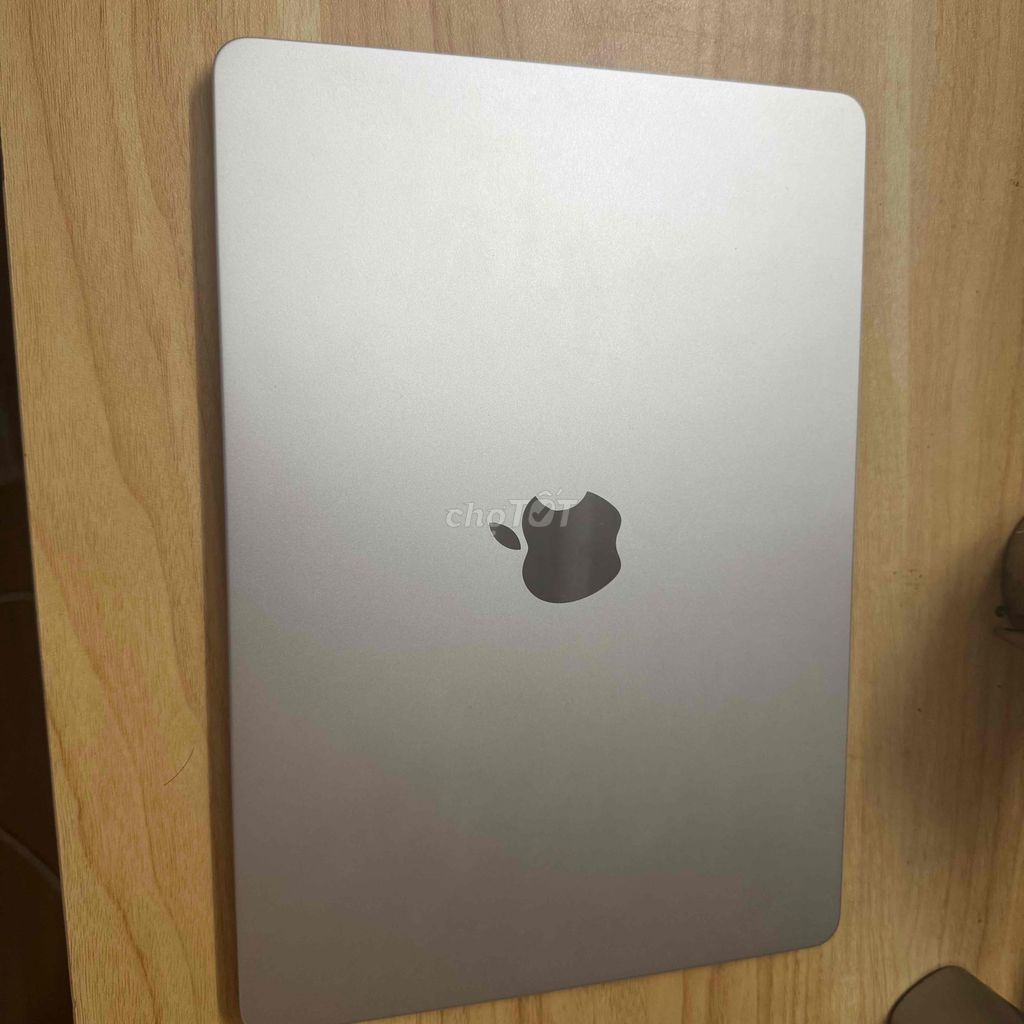 MacBook Air M3 13” 2024 8GB/256g starlight bh3 th. Mua bán Laptop tại Quận 3 Tp Hồ Chí Minh được đăng bởi Phúc Nguyễn hình 1