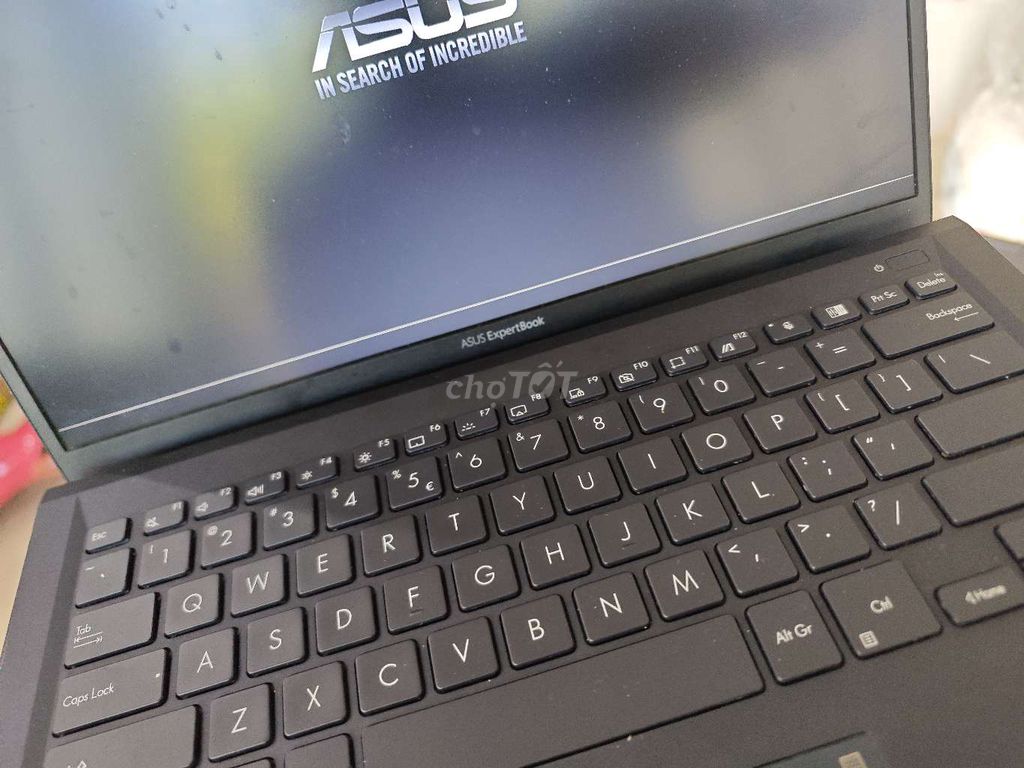 Asus Expert Book B1400C