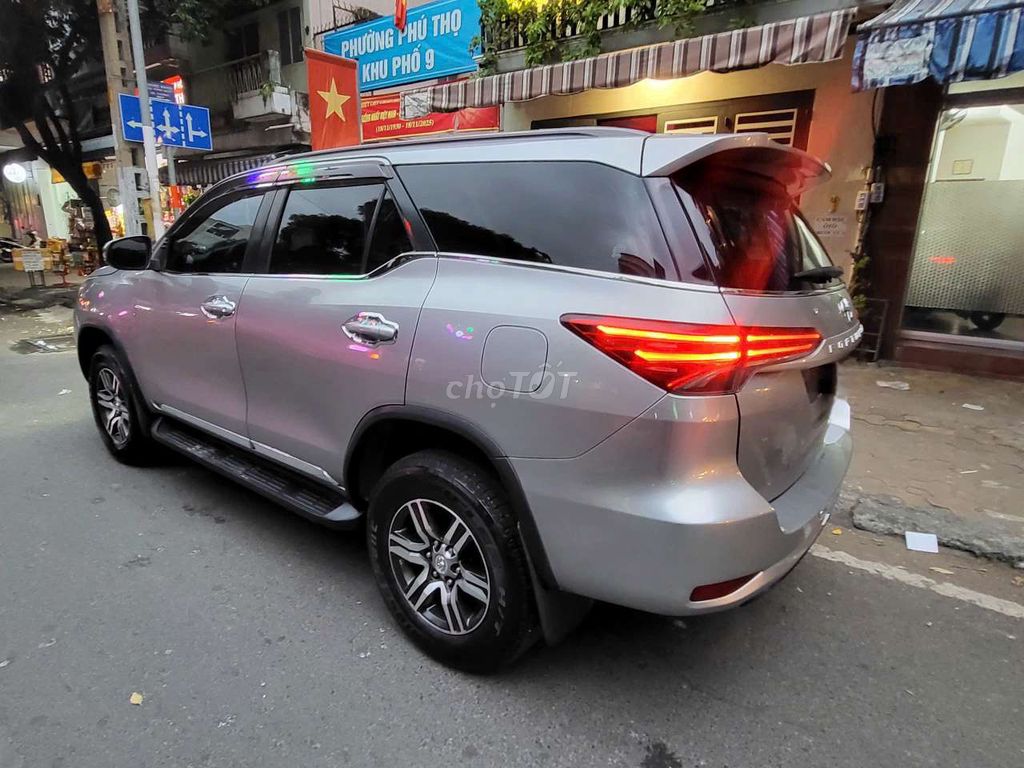 FORTUNER 2.4G Máy Dầu Số Sàn sx18ĐkLđ 2019 Mới 98%. Mua bán Ô tô tại Quận 11 Tp Hồ Chí Minh được đăng bởi A Long hình 4