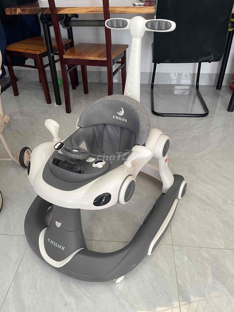 Xe tập đi cho bé chữ U Chilux Walk-S. Mua bán Mẹ và bé tại Thành phố Vũng Tàu Bà Rịa - Vũng Tàu được đăng bởi Toàn Đức hình 1