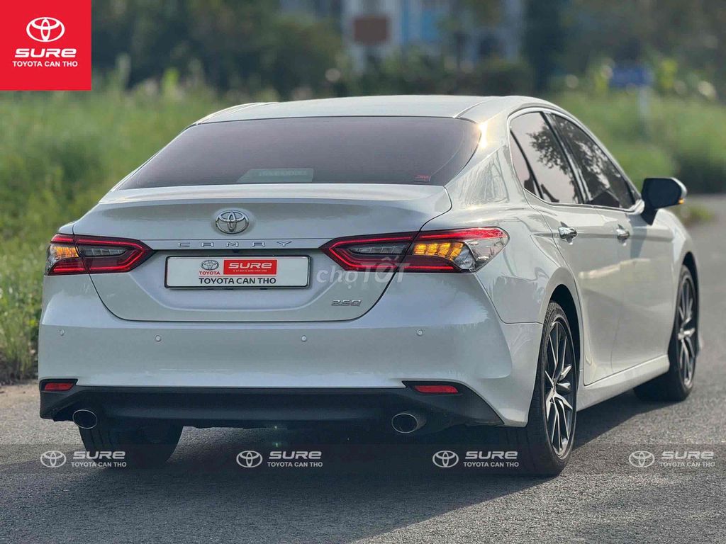 Camry 2.5Q 2024. Hỗ trợ vay 75%. Mua bán Ô tô tại Quận Cái Răng Cần Thơ được đăng bởi Xe qua sử dụng chính hãng Toyota Sure Cần Thơ hình 3