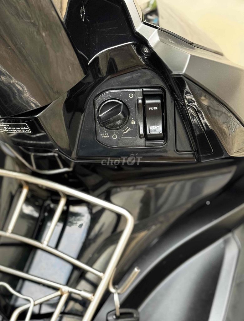 AirBlade 2019 đen mù rin khoá thông minh bs 43 .. Mua bán Xe máy tại Quận Hải Châu Đà Nẵng được đăng bởi T Lâm hình 4