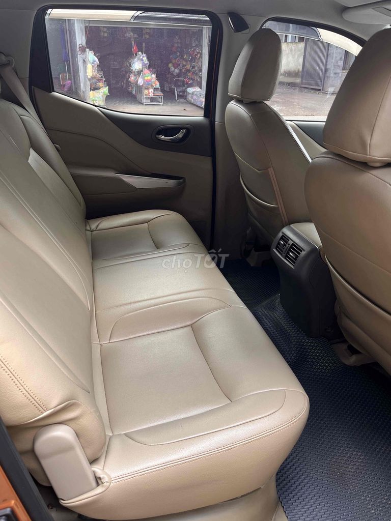 Nissan Navara 2017 EL Premium R - 103000 km. Mua bán Ô tô tại Thành phố Biên Hòa Đồng Nai được đăng bởi Vân Anh hình 7