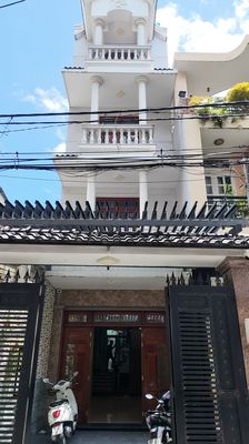 Nhà Đẹp Cạnh Trường Chinh | Vừa ở vừa làm văn phòng công ty