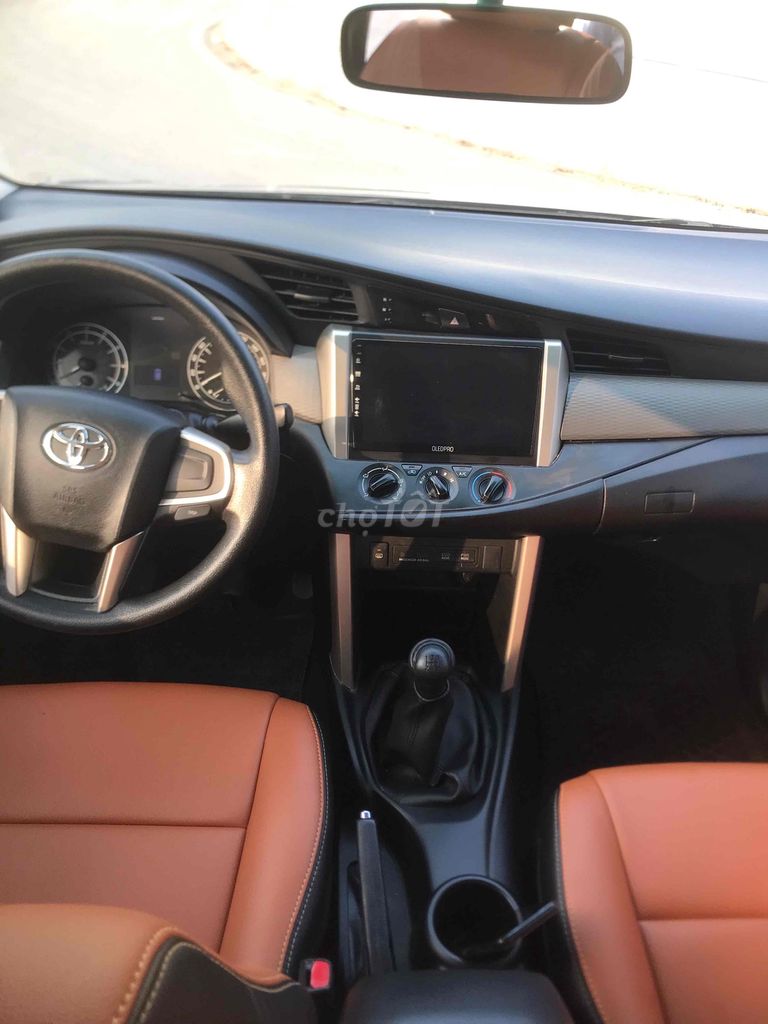 Toyota Innova 2017 chính chủ. Mua bán Ô tô tại Quận Tây Hồ Hà Nội được đăng bởi thanh hình 6