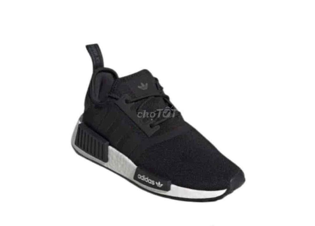 Giày thể thao Adidas NMD R1 Đen. Mua bán Giày dép tại Huyện Thống Nhất Đồng Nai được đăng bởi Thúy Hoa hình 1
