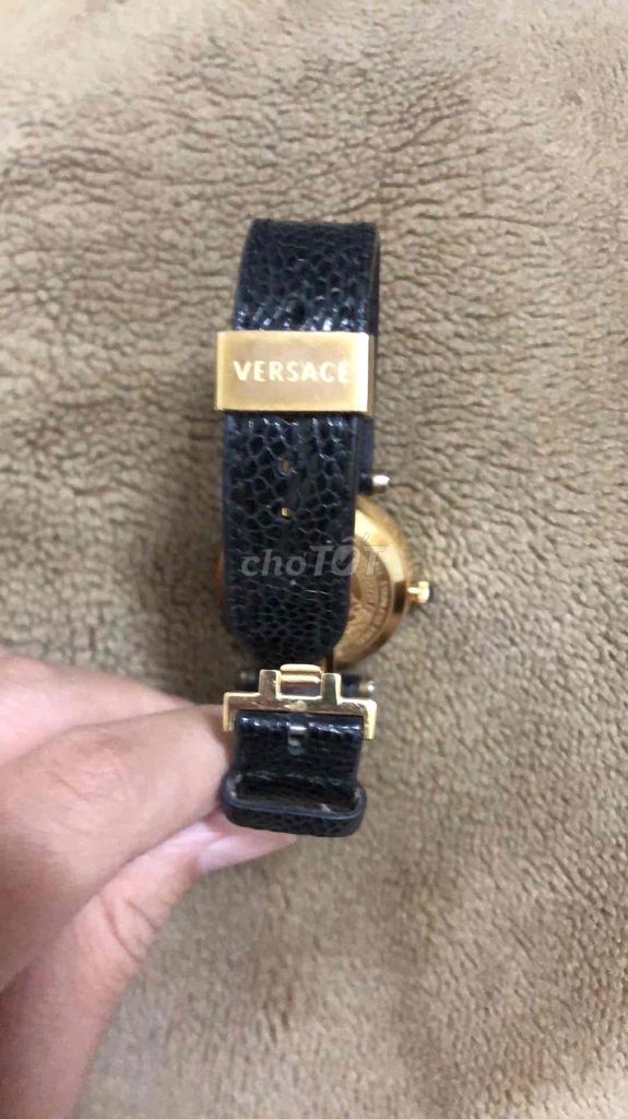 Đồng hồ hàng hiệu 2hand Versace