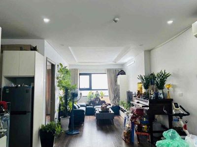 Cần bán căn hộ ECO GREEN gần vành đai 2.5, 90m2, 3PNKK, view đẹp.