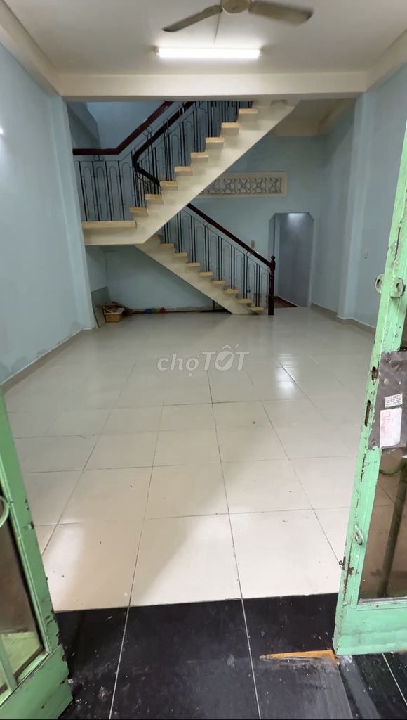 Rent · 2 bd · 40 м² · Quận Tân Phú, ул. Đường Phú Thọ Hoà