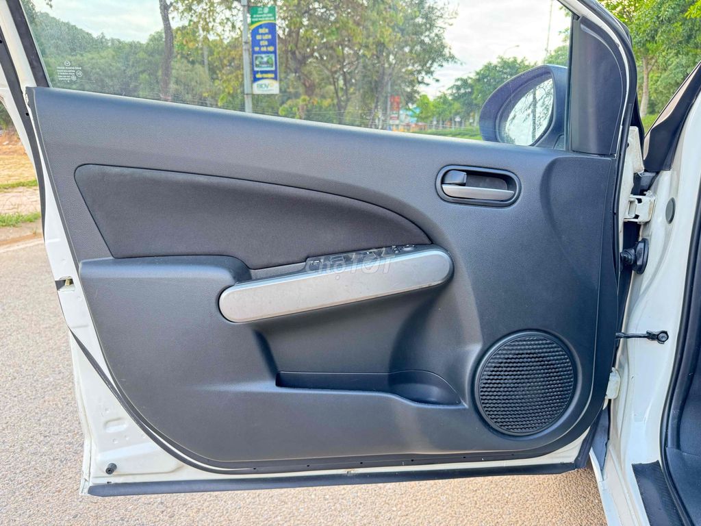 Mazda 2 2014 1.5 AT - 110000 km. Mua bán Ô tô tại Huyện Sóc Sơn Hà Nội được đăng bởi Anh Chiến hình 5