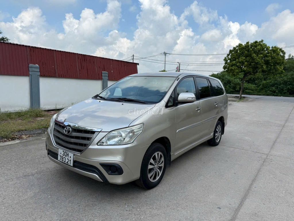 Toyota Innova 2015  - 10000 km,số sàn. Mua bán Ô tô tại Huyện Đông Anh Hà Nội được đăng bởi siêu thị ô tô Nhật Bắc hình 3