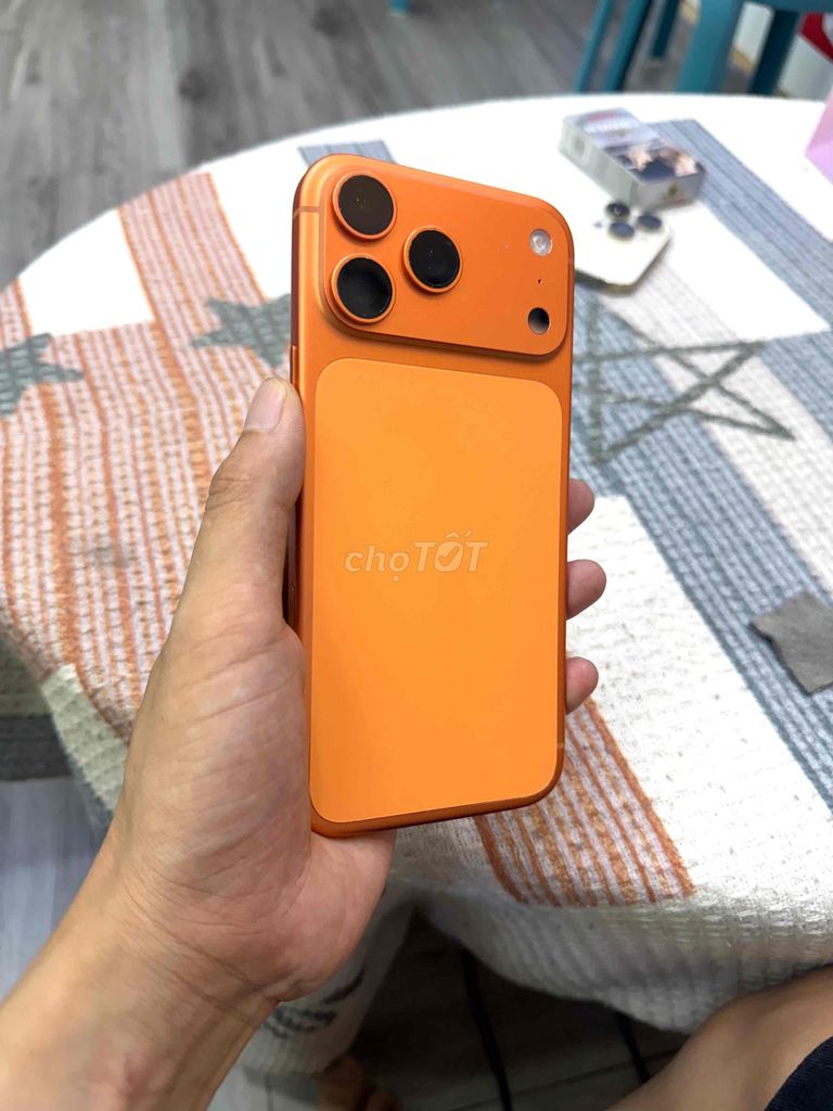 Apple iPhone 17 Pro Max 256GB Cam chính hãng ngon. Mua bán Điện thoại tại Quận Hải Châu Đà Nẵng được đăng bởi Hoàng Táo 273 Nguyễn Hoàng hình 1