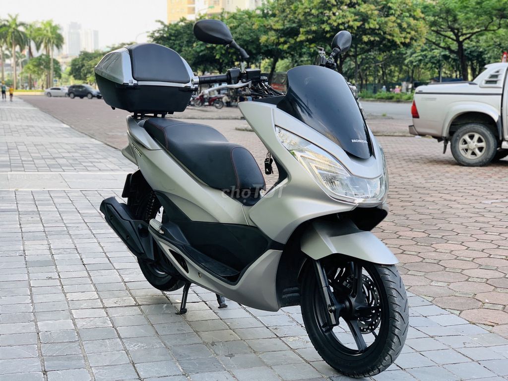 HONDA PCX 125 FI ĐÈN LED MÀU XÁM  ZIN CHẤT