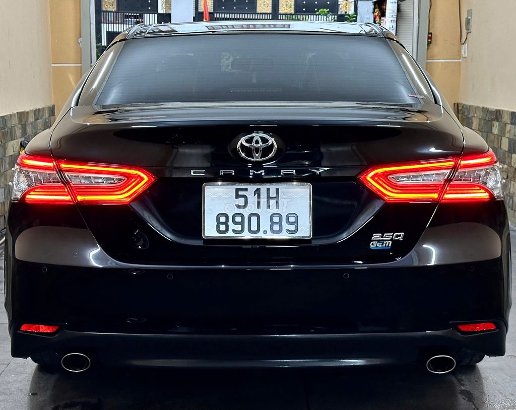 CHÍNH CHỦ BÁN Toyota Camry 2.5Q - 2021 CÒN NHƯ MỚI. Mua bán Ô tô tại Quận 6 Tp Hồ Chí Minh được đăng bởi Vương Minh Phụng hình 19