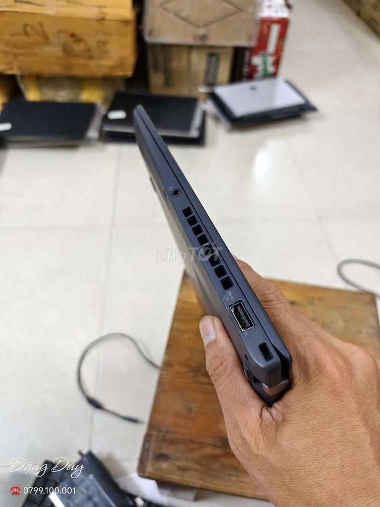 Lenovo Thinkpad X1 Carbon G5 i7. Mua bán Laptop tại Thành phố Thủ Đức Tp Hồ Chí Minh được đăng bởi FB Đặng Duy JP hình 1