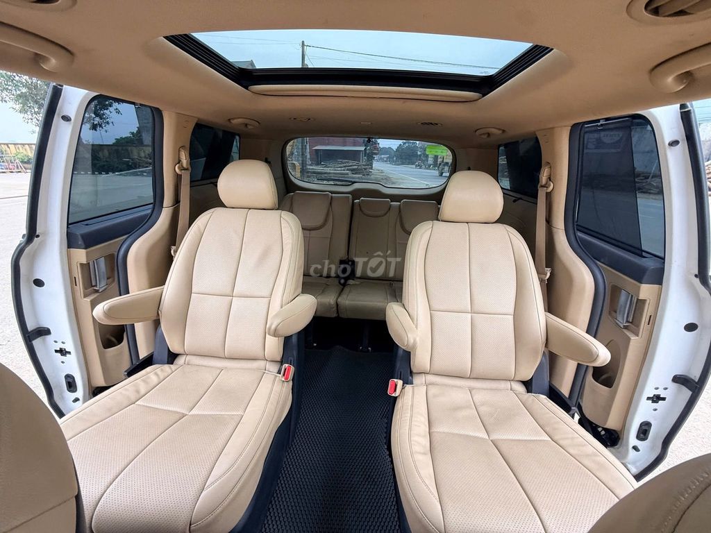 Cần bán Kia Sedona 2019, DATH bản full dầu