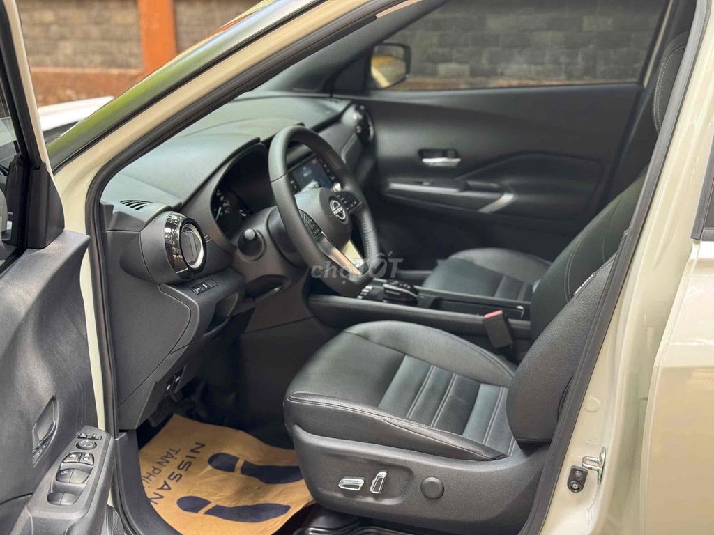 Nissan Kicks 2023 e-Power V - 190000 km