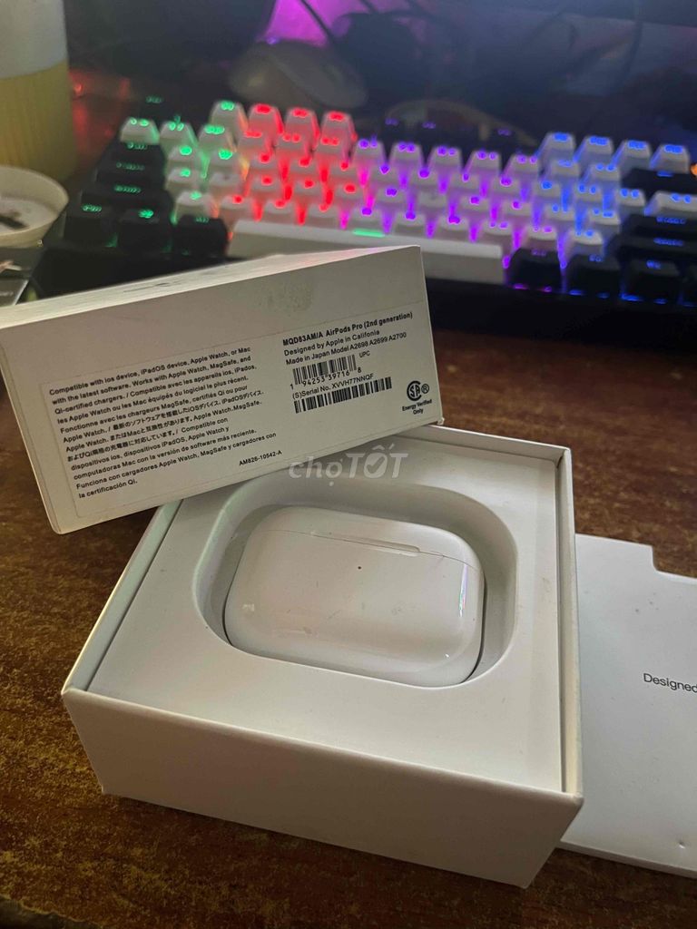Tai nghe Apple AirPods Pro Trắng. Mua bán Tivi, Âm thanh tại Quận Hoàng Mai Hà Nội được đăng bởi Zenzen hình 1