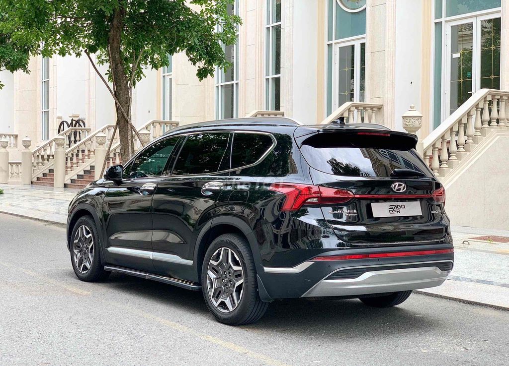 Hyundai Santa Fe 2021 Cao cấp 2.2L HTRAC. Mua bán Ô tô tại Thành phố Thủ Đức Tp Hồ Chí Minh được đăng bởi Đạt Xe Cũ hình 4