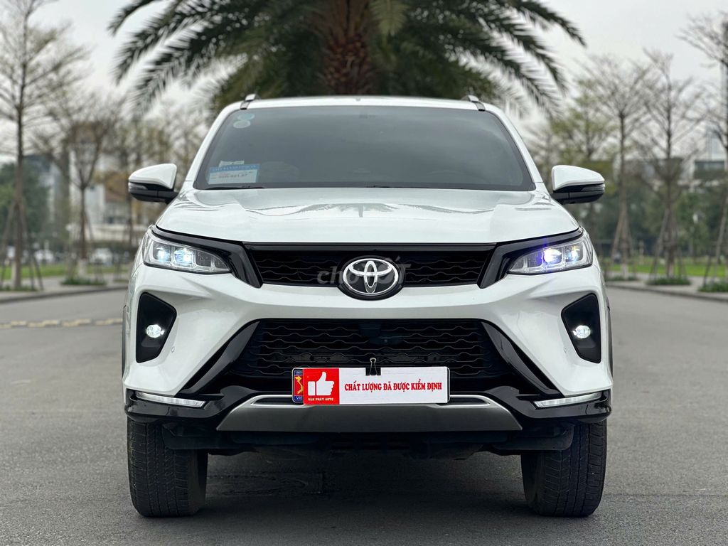 Toyota Fortuner Legender 2021 máy dầu 2.4 XUẤT SẮC