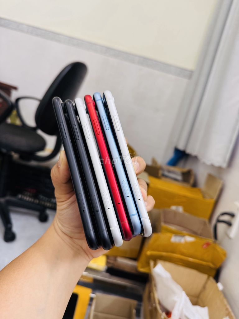 IPhone XR- 64GB qtế,đẹp 99%,zin 100%, pin New. Mua bán Điện thoại tại Quận Gò Vấp Tp Hồ Chí Minh được đăng bởi Bình Ipad  hình 6
