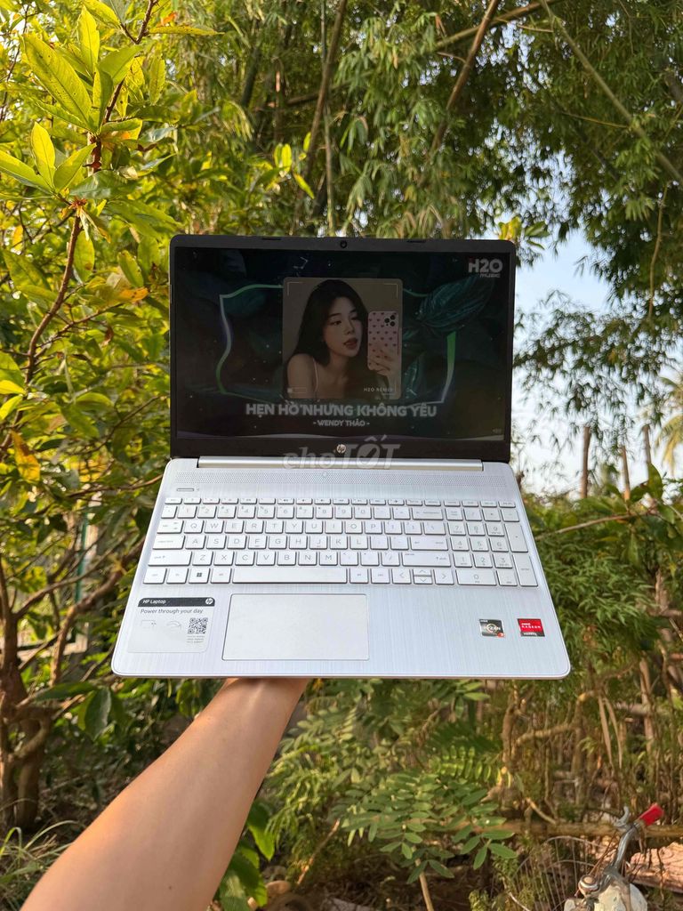 HP Core i5 Gen 12 8GB/256GB 15.6 inch. Mua bán Laptop tại Thành phố Vĩnh Long Vĩnh Long được đăng bởi Ngà Trần hình 1