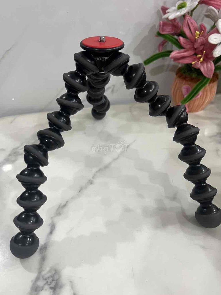 Chân máy ảnh Joby Đen. Mua bán Phụ kiện (Màn hình, Chuột...) tại Quận Tân Phú Tp Hồ Chí Minh được đăng bởi Hani hình 1