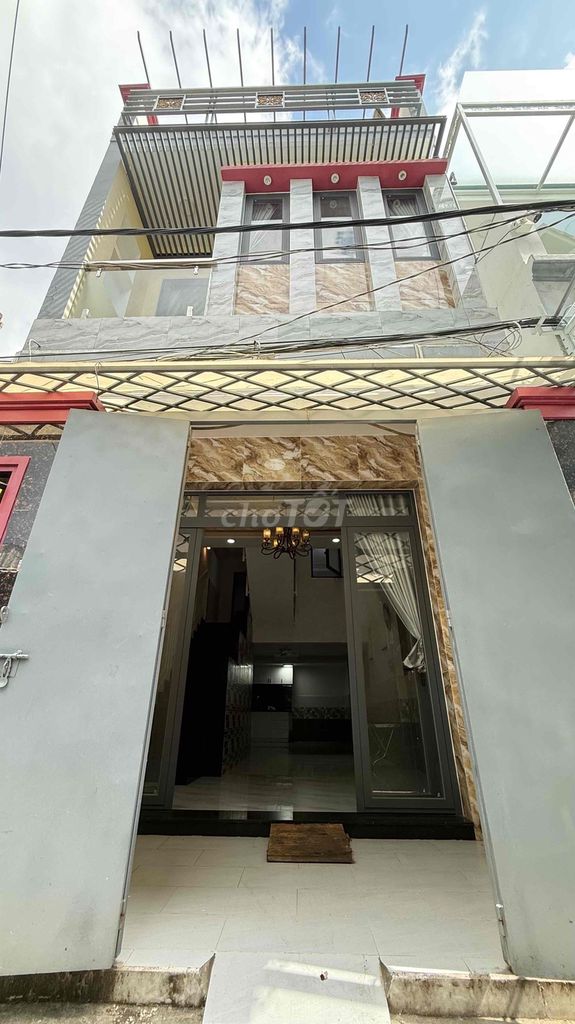 ✅Nhà 3 tầng 3 phòng ngủ,ngay cầu Phú Xuân 🏡
