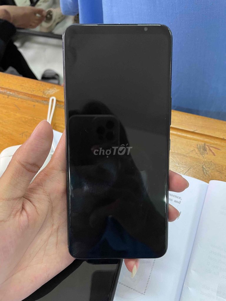 ROG 5s. Mua bán Điện thoại tại Quận 8 Tp Hồ Chí Minh được đăng bởi Đinh Trịnh Minh hình 1