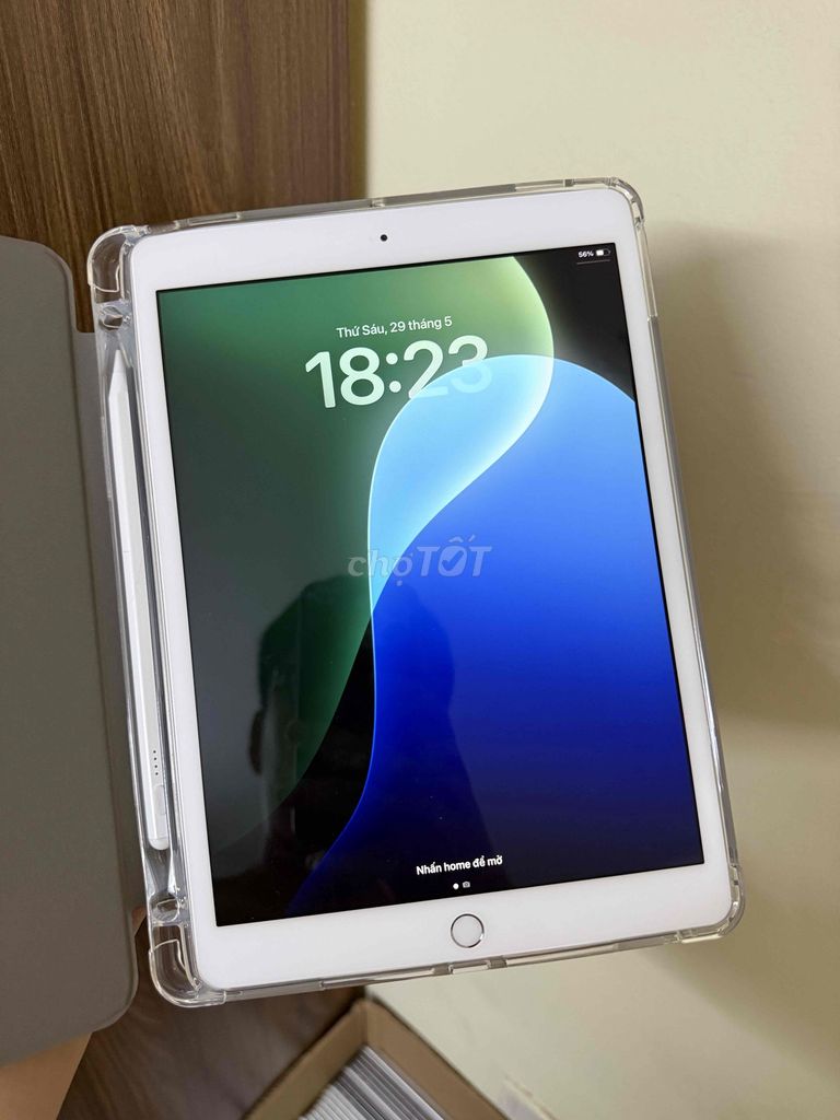 Apple iPad Gen 7 32GB Bạc. Mua bán Máy tính bảng tại Quận Hoàng Mai Hà Nội được đăng bởi Ngô Tuấn Anh hình 1