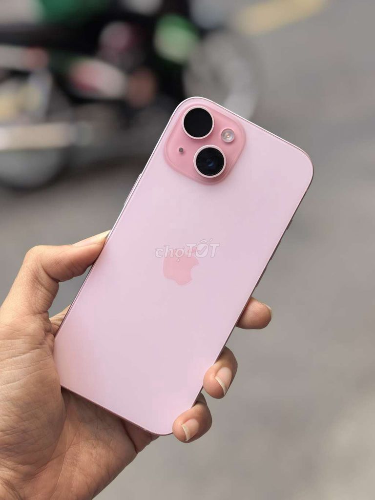 iPhone 15 128GB Pin VN/A nguyên zin new 99,9%. Mua bán Điện thoại tại Quận Hải Châu Đà Nẵng được đăng bởi Dphone Store l 368 Nguyễn Hoàng hình 1