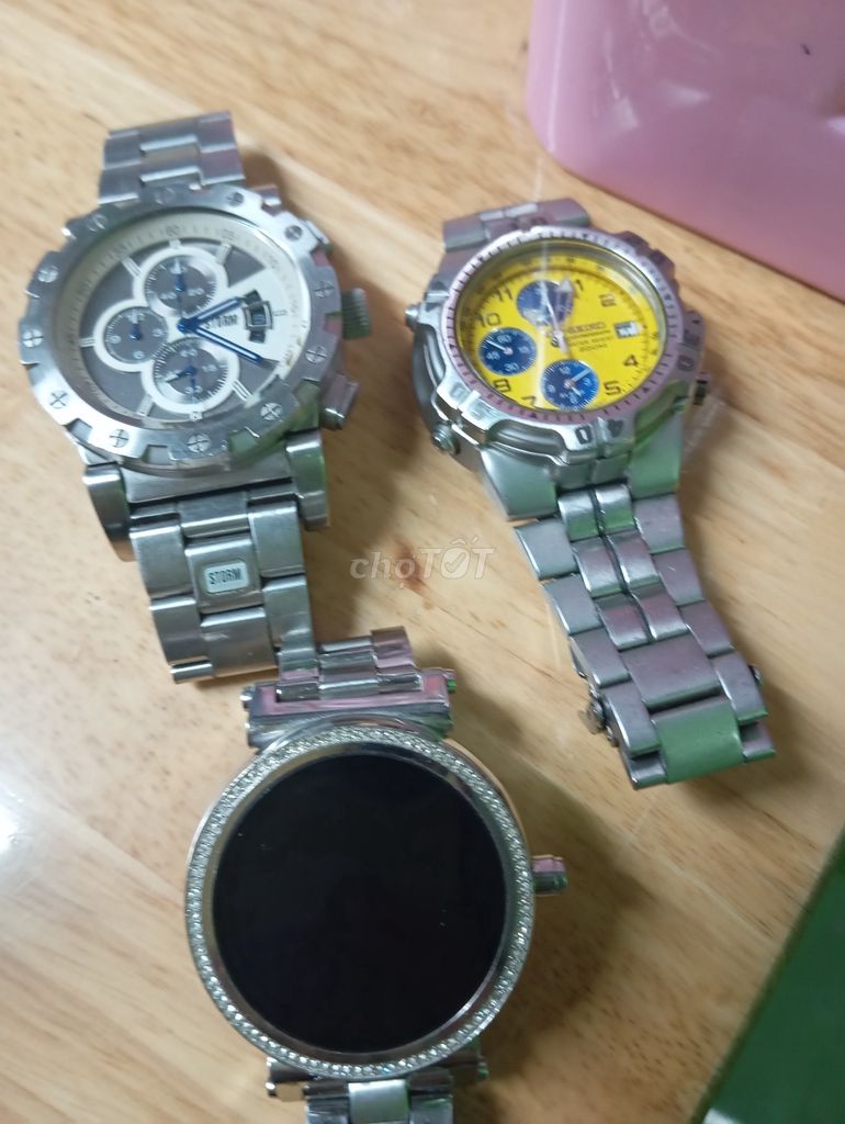Đồng hồ đeo tay Kim loại Bạc Unisex. Mua bán Đồng hồ tại Quận Phú Nhuận Tp Hồ Chí Minh được đăng bởi Hien My hình 1