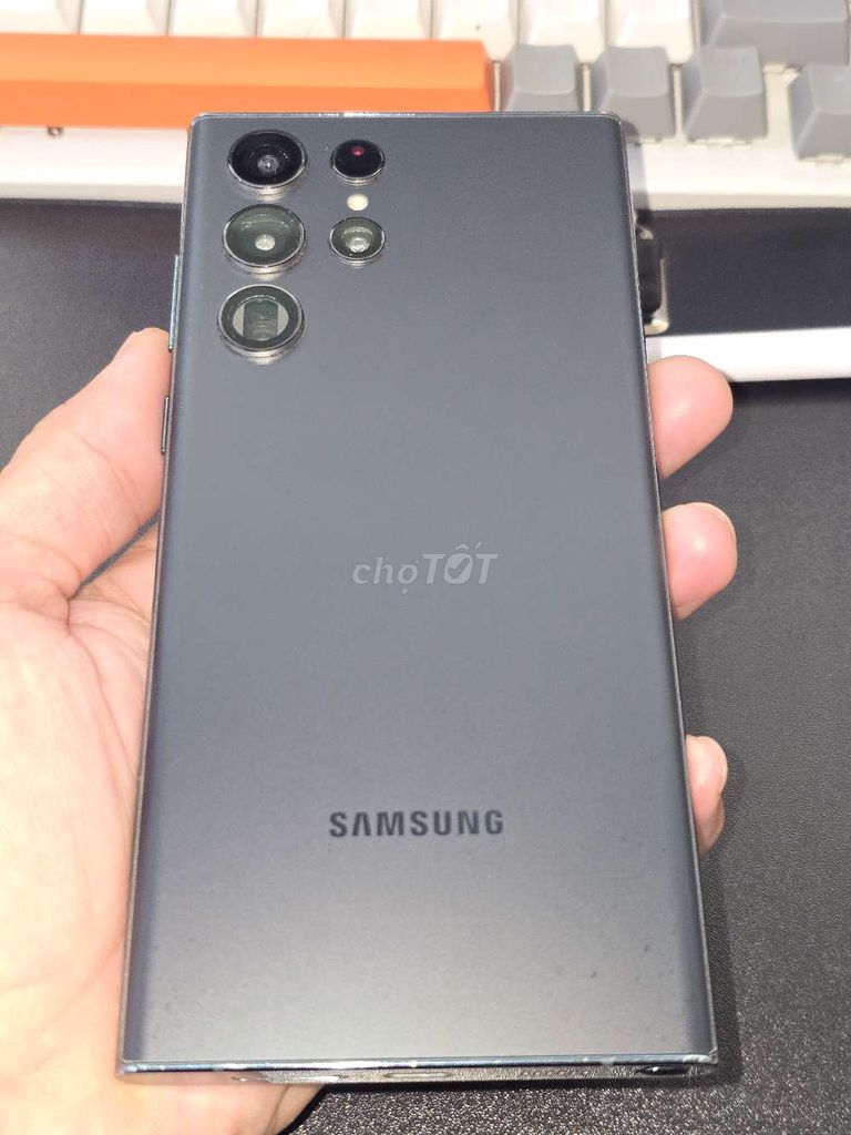 Samsung S22 Ultra 12GB/256GB Xám Sọc màn hình. Mua bán Điện thoại tại Quận Tân Phú Tp Hồ Chí Minh được đăng bởi Tú hình 1