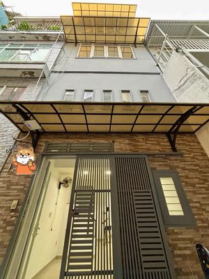 Аренда · 2 комн. · 32 м² · Quận 1, ул. Đường Trần Khắc Chân