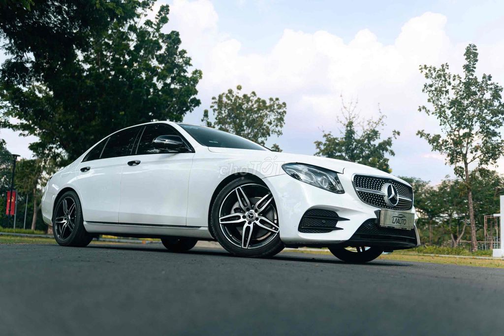 Mercedes Benz E Class 2019 E200 Sport - 40000 km. Mua bán Ô tô tại Quận 7 Tp Hồ Chí Minh được đăng bởi TrầnKimLA hình 5