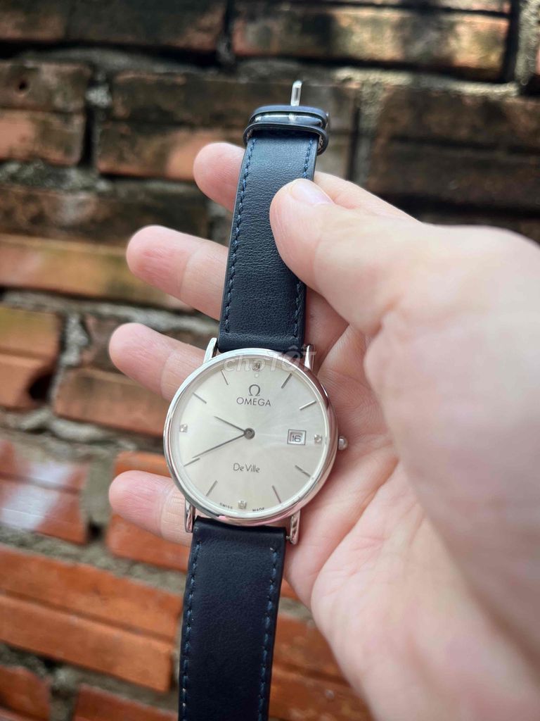 Đồng hồ Ô me ga dây da. Mua bán Đồng hồ tại Thành phố Vũng Tàu Bà Rịa - Vũng Tàu được đăng bởi Mai hình 2