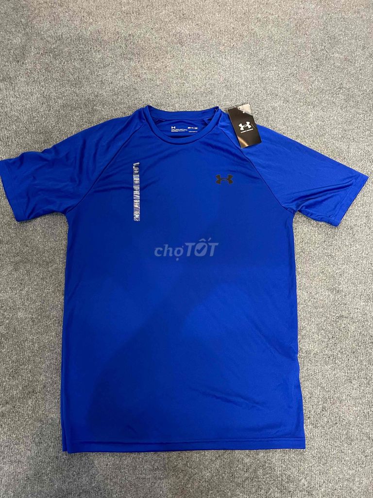 Áo thể thao Under Armour Nam S/M auth xt mỹ. Mua bán Quần áo tại Thành phố Biên Hòa Đồng Nai được đăng bởi Le Thanh Phong hình 1