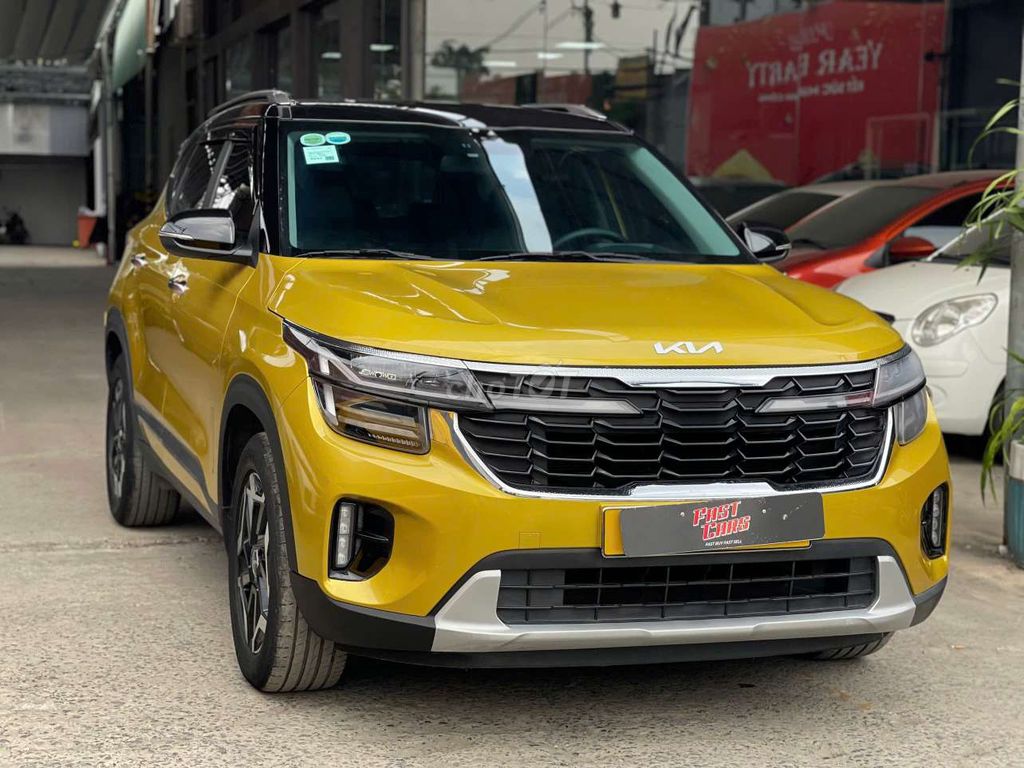 Kia Seltos 2024 Premium 1.5 L,màu vàng, 39.000 km. Mua bán Ô tô tại Quận Bình Tân Tp Hồ Chí Minh được đăng bởi Son Do hình 3