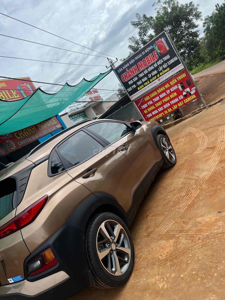 Hyundai Kona 2019 2.0 AT ĐẶC BIỆT - 63000 km. Mua bán Ô tô tại Huyện Đắk Song Đắk Nông được đăng bởi Hoa Nguyễn hình 3