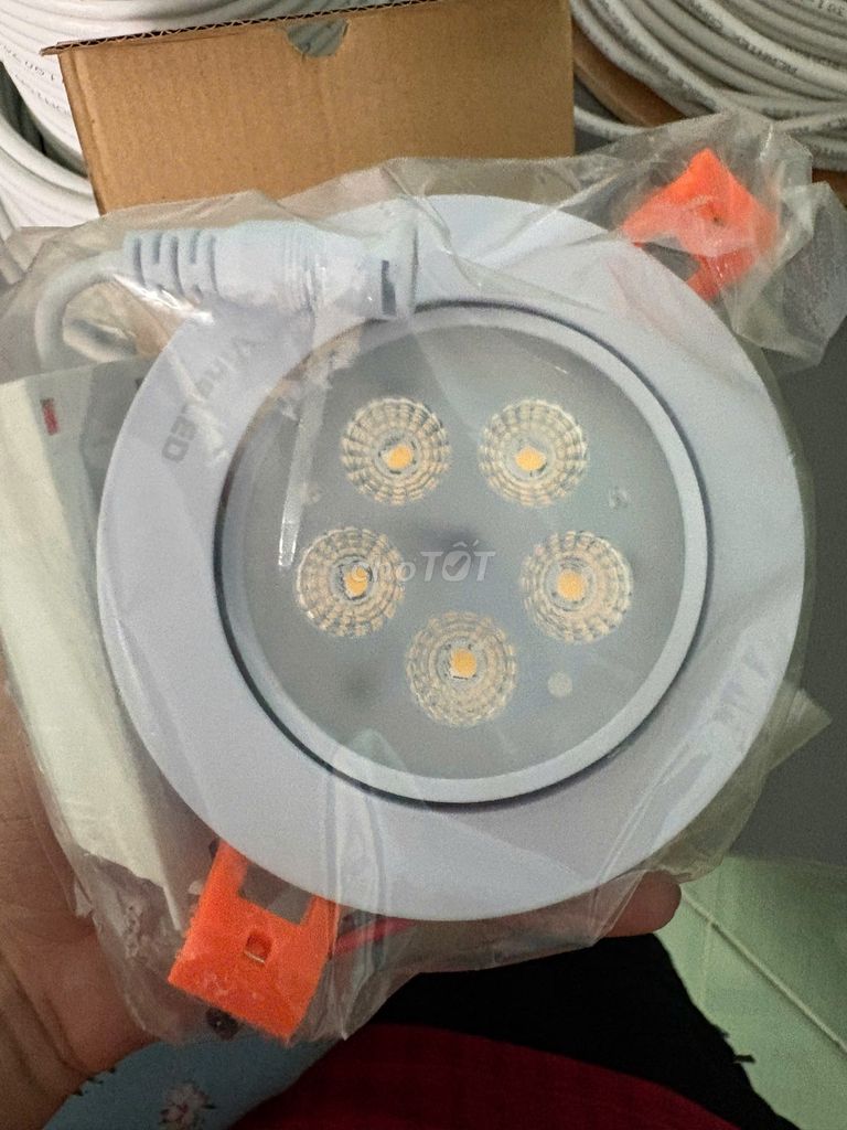 Đèn LED âm trần VinaLED DL-DW6C. Mua bán Đèn tại Huyện Cần Đước Long An được đăng bởi Nhật Huy hình 1