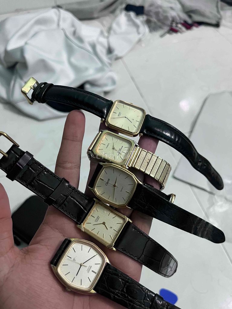 Đồng hồ đeo tay Citizen Kim loại. Mua bán Đồng hồ tại Huyện Cần Giuộc Long An được đăng bởi Tiến hình 1