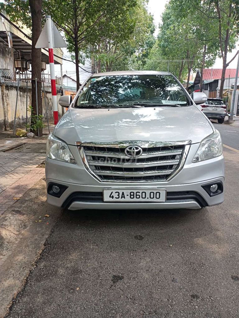 Toyota Innova 2016 2.0E - 105000 km